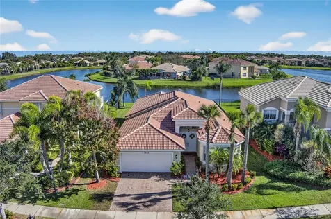 1892 Grey Falcon Circle SW Vero Beach FL 32962