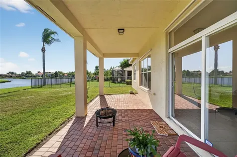 1892 Grey Falcon Circle SW Vero Beach FL 32962
