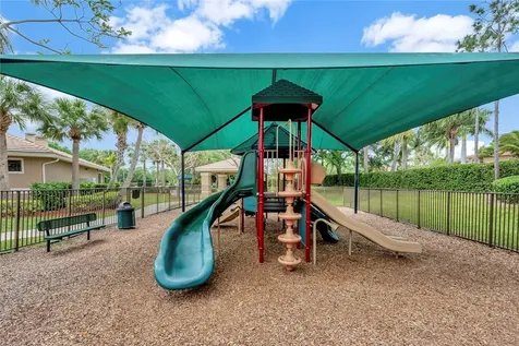 1892 Grey Falcon Circle SW Vero Beach FL 32962