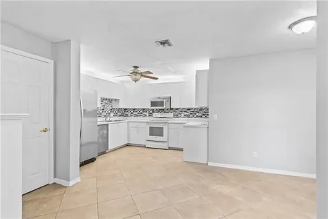 1536 N Lawnwood Circle Fort Pierce FL 34950