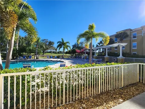 5045 Fairways Circle Vero Beach FL 32967