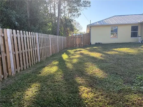 1566 Dewitt Lane Sebastian FL 32958