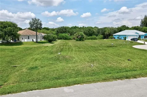 7465 32nd Court Vero Beach FL 32967