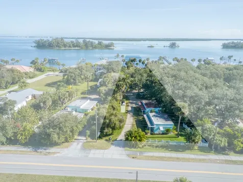 11450 S Indian River Drive Sebastian FL 32958