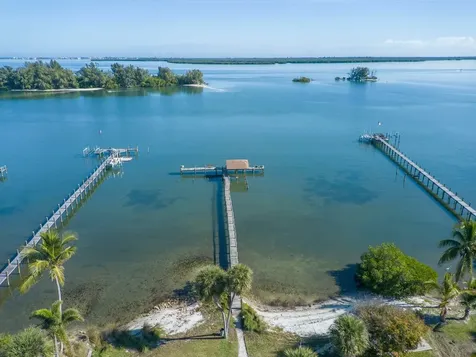 11450 S Indian River Drive Sebastian FL 32958