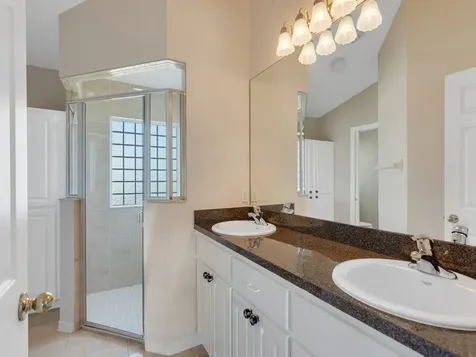 8340 Paladin Square Vero Beach FL 32967