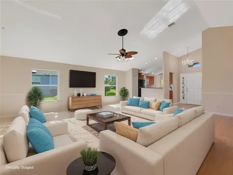 8340 Paladin Square Vero Beach FL 32967