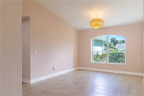 122 Coconut Street Sebastian FL 32958