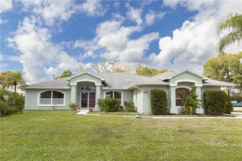 122 Coconut Street Sebastian FL 32958