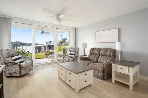 2135 Windward Way Vero Beach FL 32963