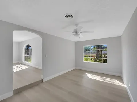 2064 Atlantic Boulevard Vero Beach FL 32960