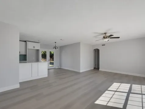 2064 Atlantic Boulevard Vero Beach FL 32960