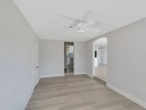2064 Atlantic Boulevard Vero Beach FL 32960