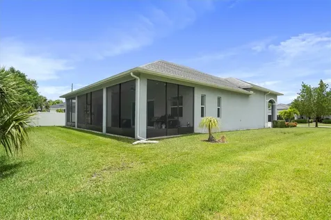 6047 Sequoia Circle Vero Beach FL 32967