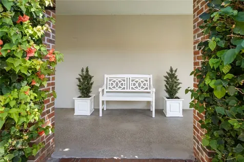 109 W Park Shores Circle Vero Beach FL 32963