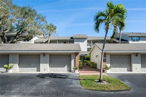 109 W Park Shores Circle Vero Beach FL 32963