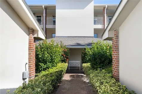 109 W Park Shores Circle Vero Beach FL 32963