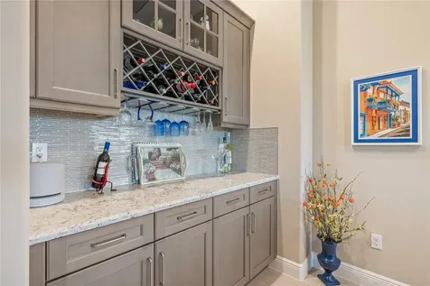 298 11th Square SW Vero Beach FL 32962