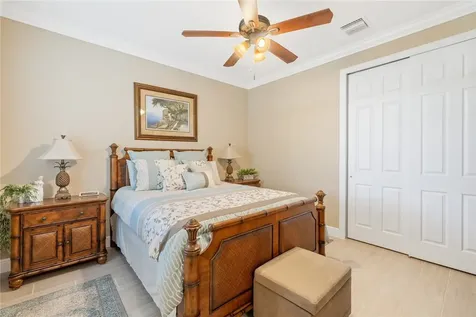 298 11th Square SW Vero Beach FL 32962