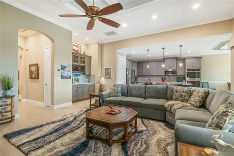 298 11th Square SW Vero Beach FL 32962