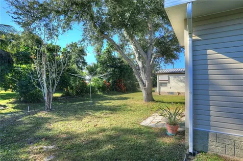 5431 Bannock Street Micco FL 32976