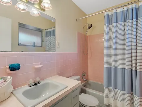 712 Iris Lane Vero Beach FL 32963