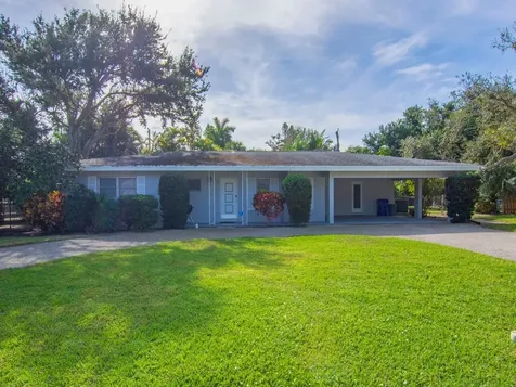 712 Iris Lane Vero Beach FL 32963