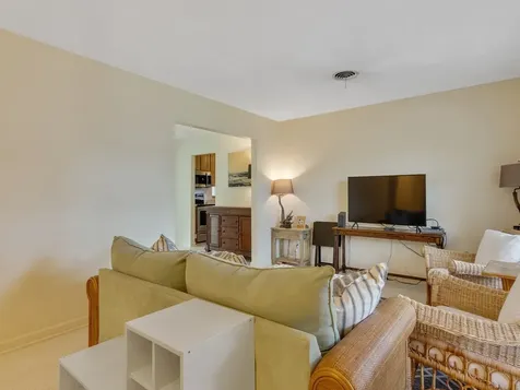 712 Iris Lane Vero Beach FL 32963