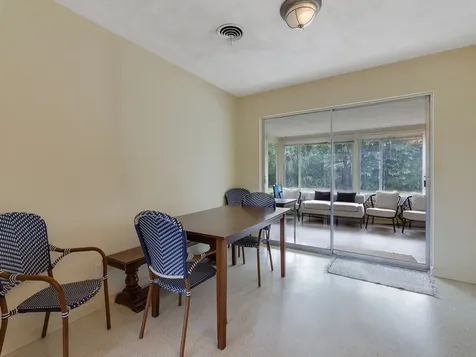 712 Iris Lane Vero Beach FL 32963