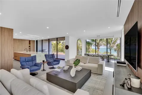 112 Seaway Court Vero Beach FL 32963