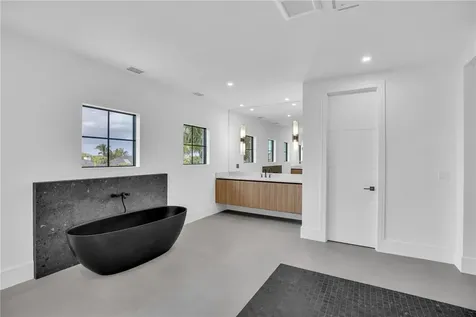 112 Seaway Court Vero Beach FL 32963