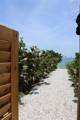 112 Seaway Court Vero Beach FL 32963
