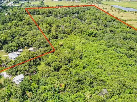 2570 S Rock Road Fort Pierce FL 34945