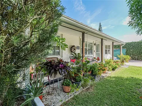 1440 4th Court Vero Beach FL 32960