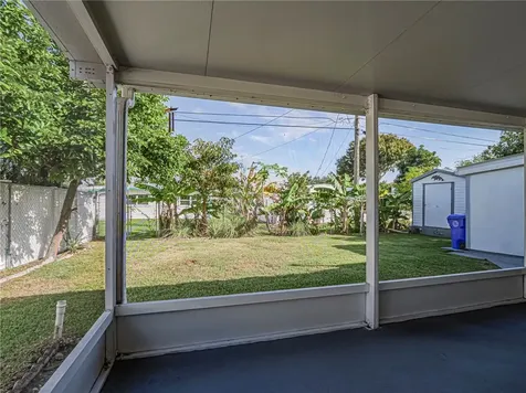 1440 4th Court Vero Beach FL 32960
