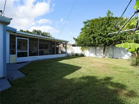 1440 4th Court Vero Beach FL 32960