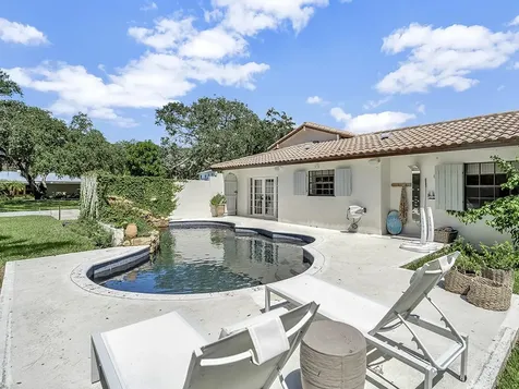 246 Live Oak Road Vero Beach FL 32963
