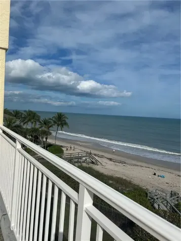 1026 Flamevine Lane Vero Beach FL 32963
