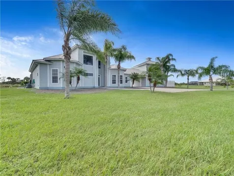 6405 Lily Lane SW Vero Beach FL 32968