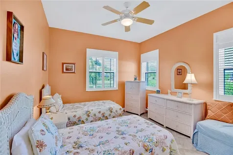1035 Quail Court SW Vero Beach FL 32968