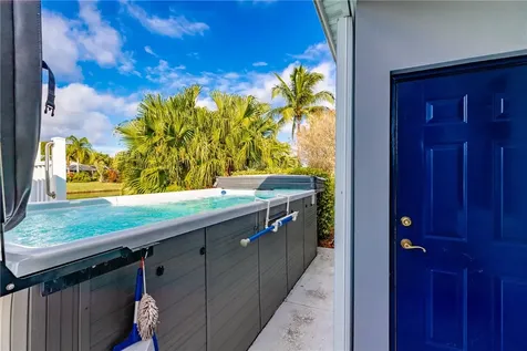 1035 Quail Court SW Vero Beach FL 32968