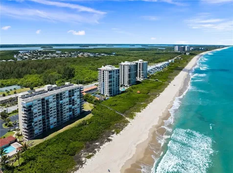 4250 N Highway A1a Hutchinson Island FL 34949