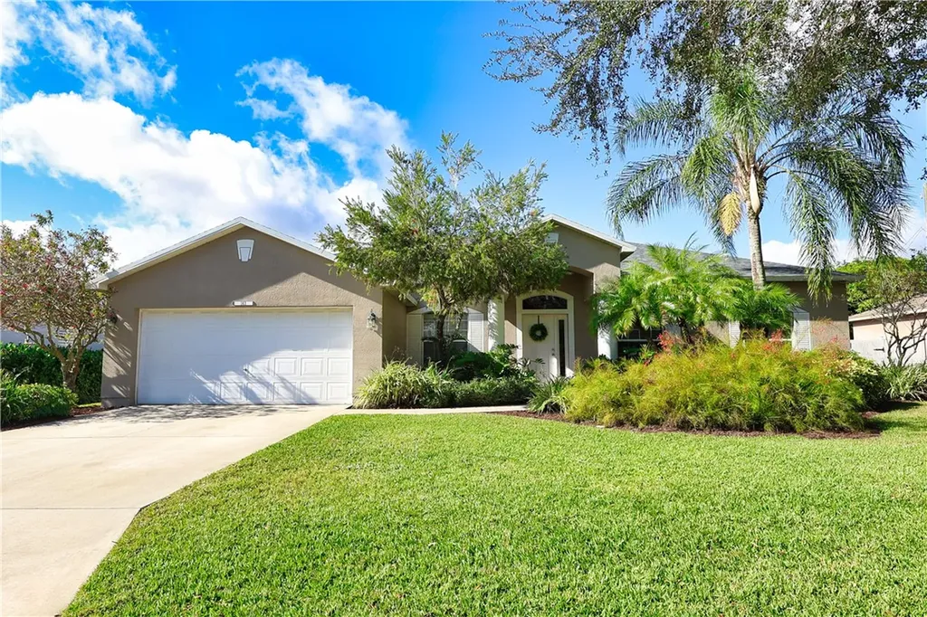 143 37th Drive SW Vero Beach FL 32968