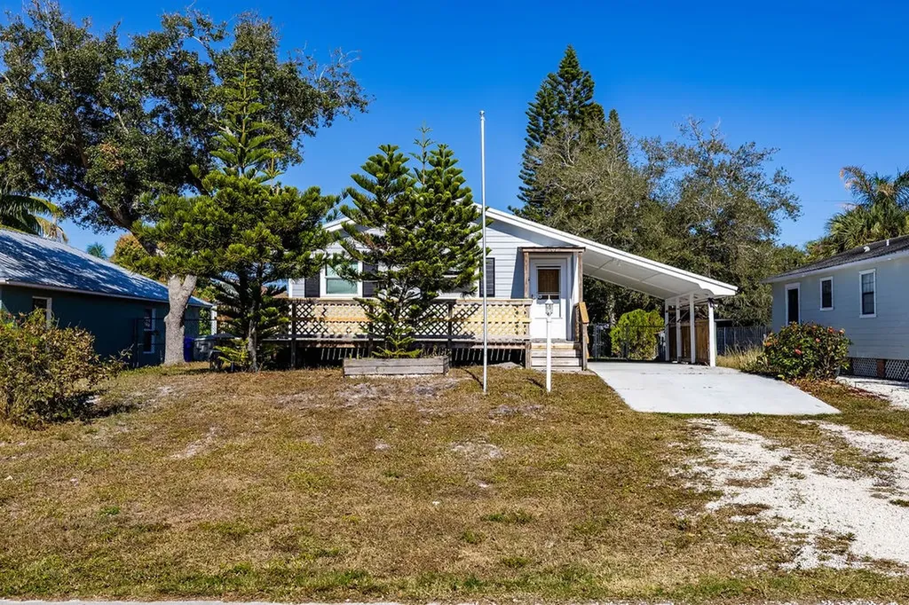 344 13th Place SW Vero Beach FL 32962