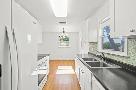 344 13th Place SW Vero Beach FL 32962