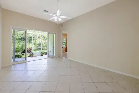 427 Pineapple Square SW Vero Beach FL 32962