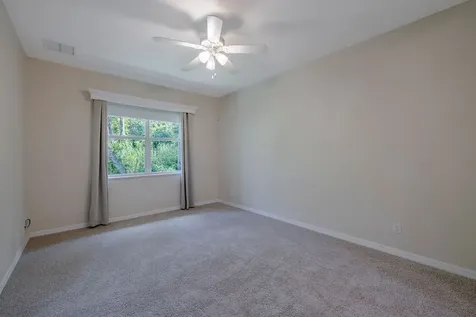 427 Pineapple Square SW Vero Beach FL 32962