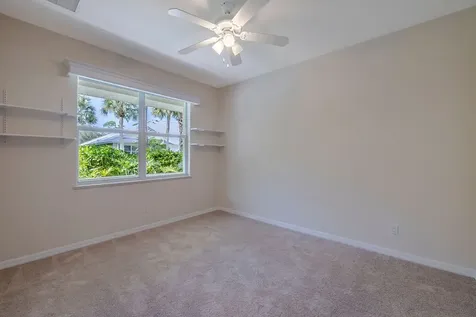 427 Pineapple Square SW Vero Beach FL 32962