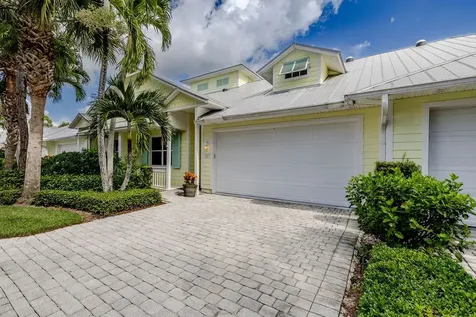 427 Pineapple Square SW Vero Beach FL 32962