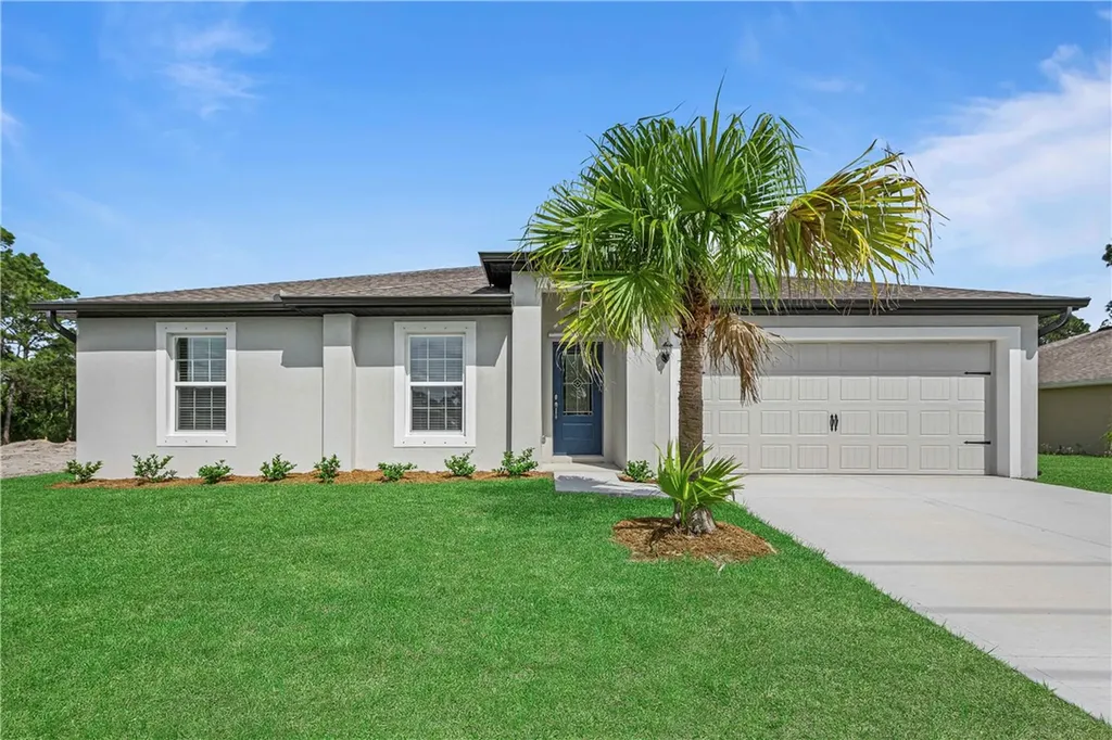 8426 104th Court Vero Beach FL 32967